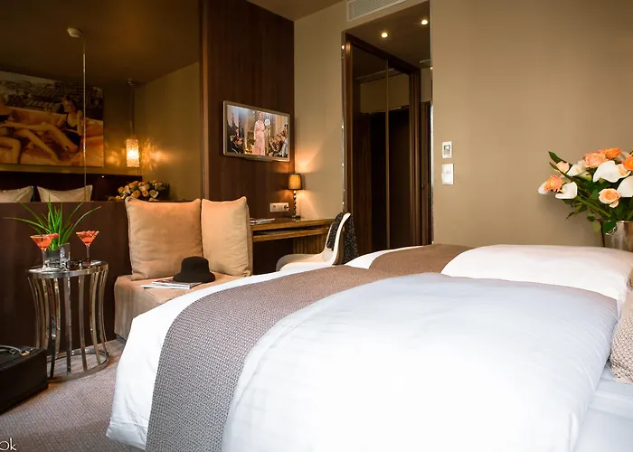 Hotel B Montmartre Parigi